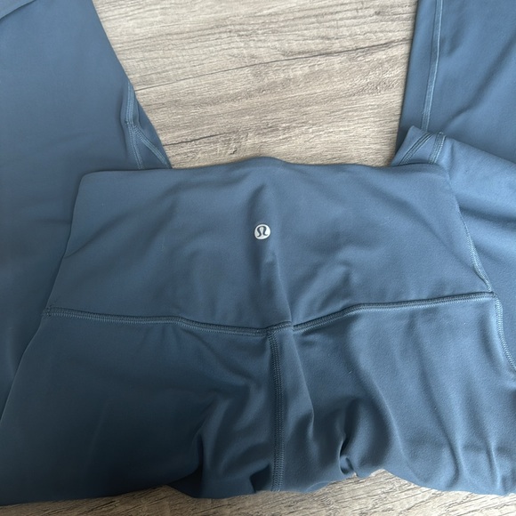 Lululemon align high rise mini flare pant extra short. Iron blue. Size 6. - Picture 2 of 3